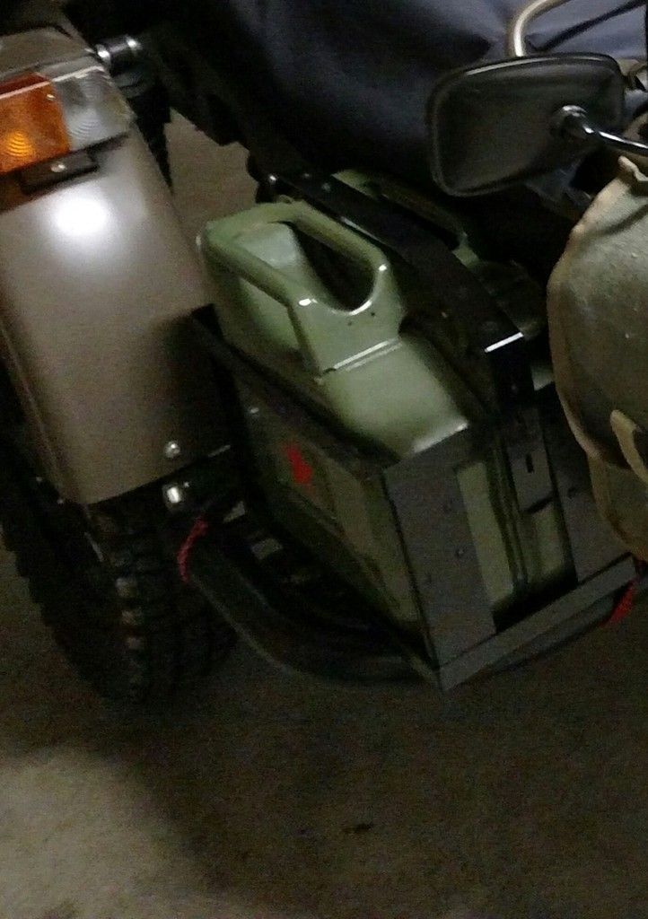 Ural Dnepr BMW Jerry Gas Fuel Can Canister Soviet Union Military 10 L