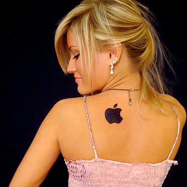 ijustine-apple-tattoo.jpg ijustine apple fan