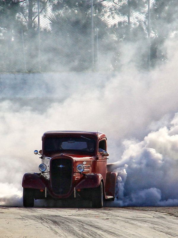 IMAGE: http://i665.photobucket.com/albums/vv20/TimW13/A%20little%20of%20everything/covershot.jpg