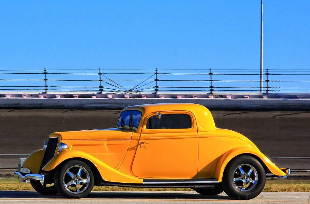 IMAGE: http://i665.photobucket.com/albums/vv20/TimW13/Daytona%20Turkey%20Rod%20Run/IMG_0159copy.jpg