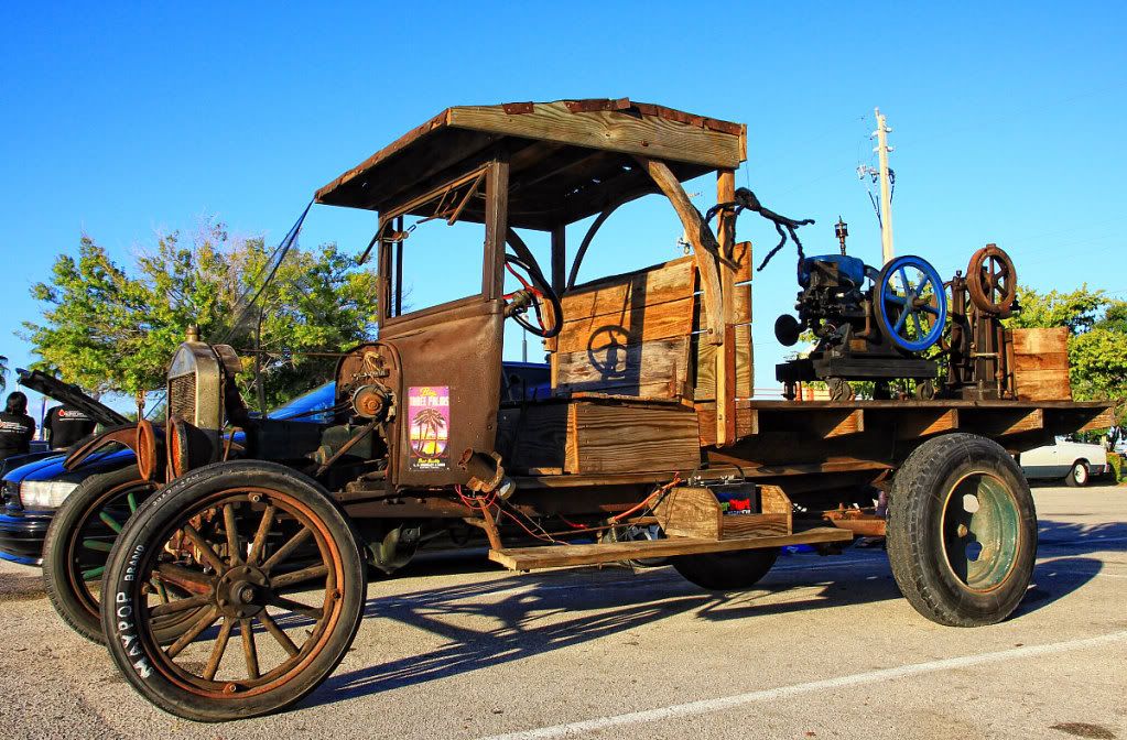 IMAGE: http://i665.photobucket.com/albums/vv20/TimW13/Events/IMG8.jpg