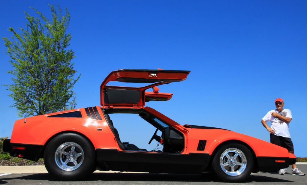 IMAGE: http://i665.photobucket.com/albums/vv20/TimW13/MMShow/2011/IMG_8066a.jpg